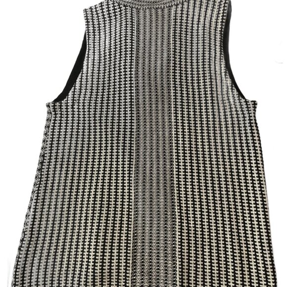 Hbitat Sz L Cotton Asymmetrical Crochet Knit Pullover Sweater Black White - Picture 3 of 9